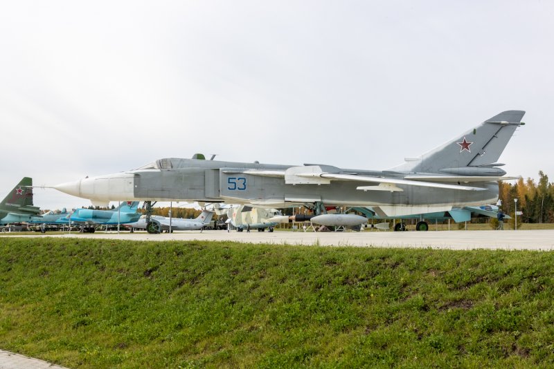 Су-24мп постановщик помех