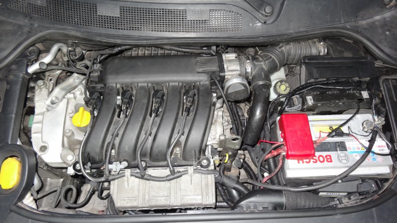 Renault Megane 2 под капотом