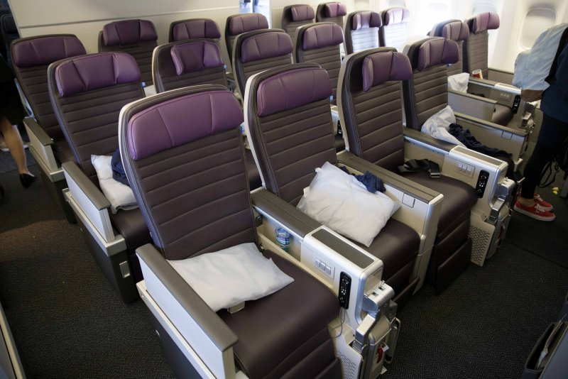 Боинг 777-200er салон