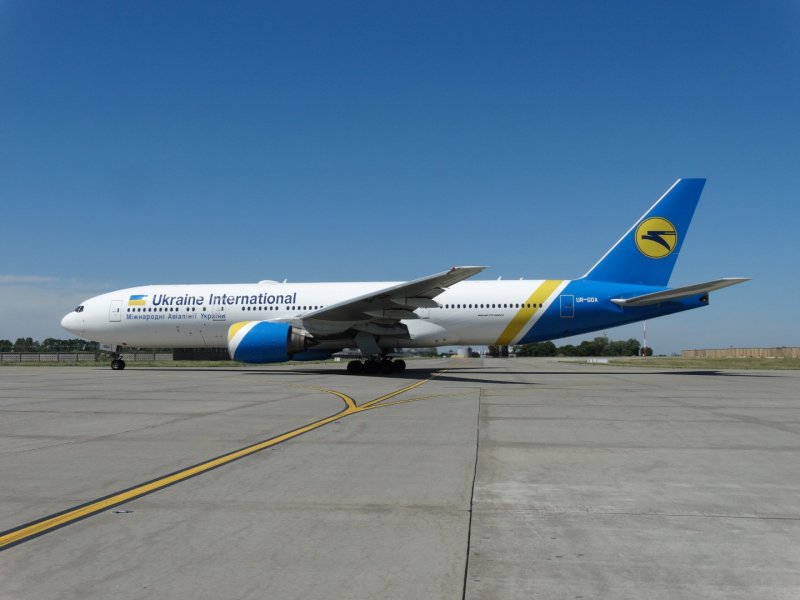 Boeing 777 «оренбургских авиалиний
