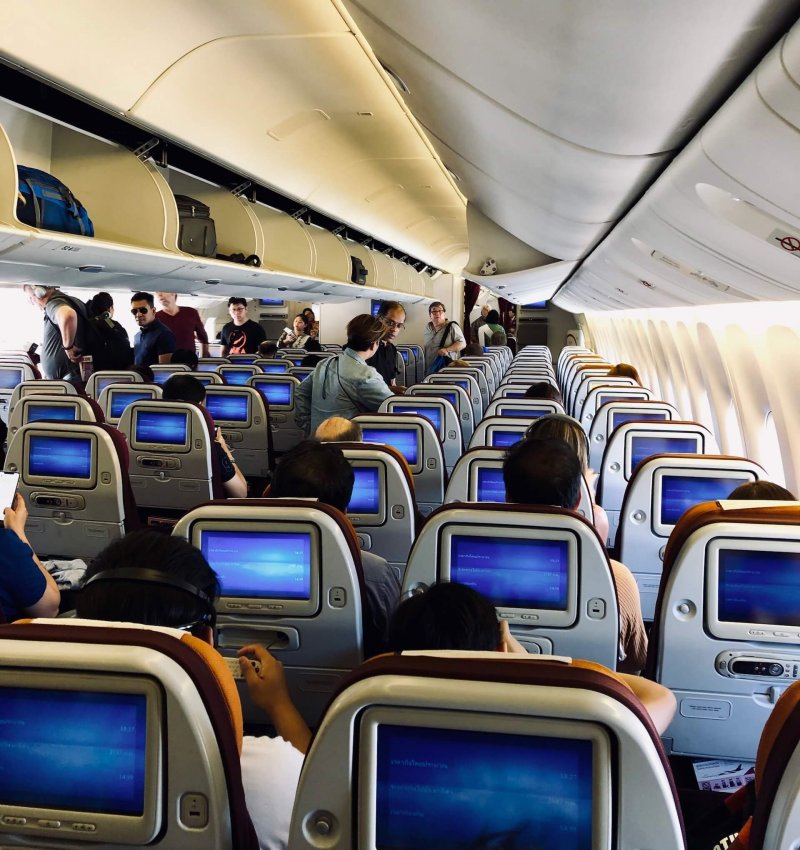 B777-300er салон