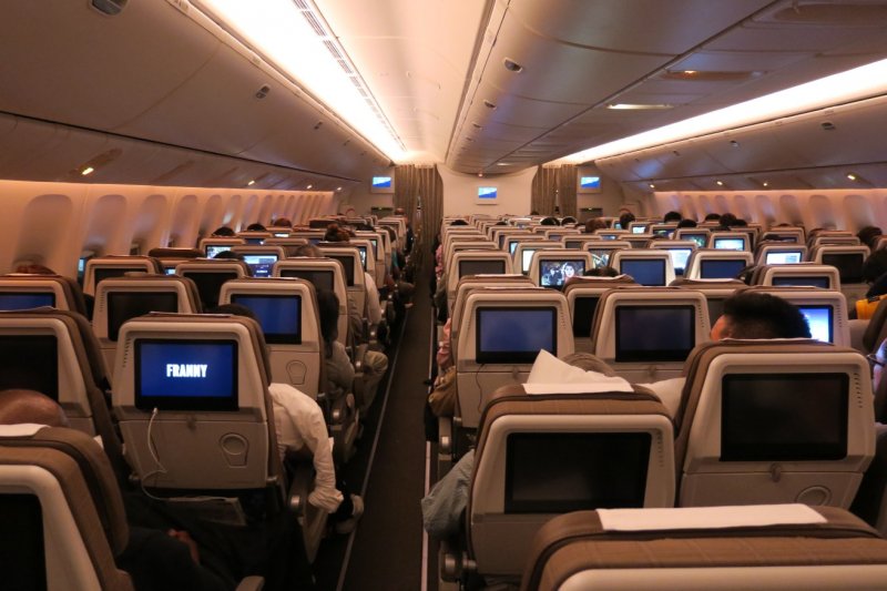 Azur 777-300 er салон