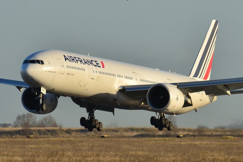 Боинг 777 er