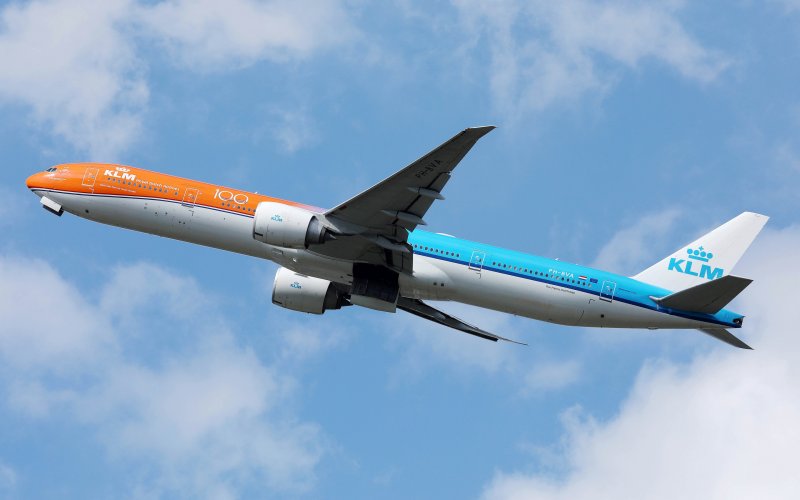 Боинг 777 КЛМ
