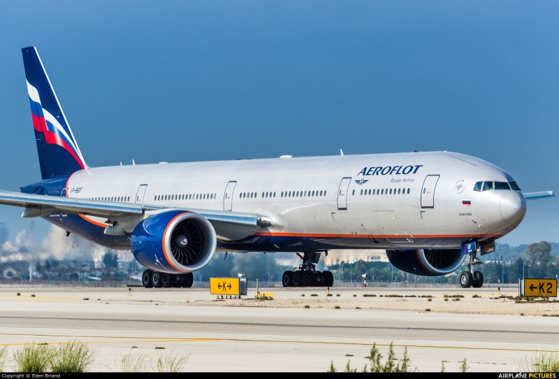 Самолёт Боинг 777-300 er