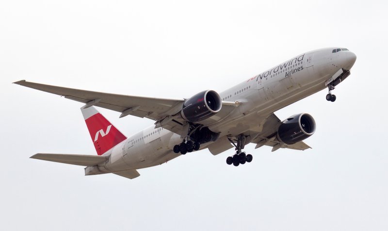 Икар Боинг 777-200