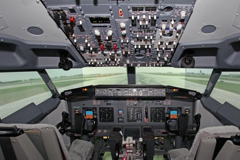 Домашний авиатренажер Боинг 737