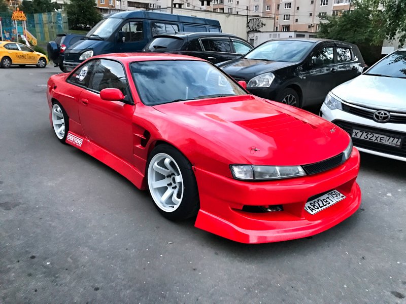 Ниссан 200 SX s14 1995