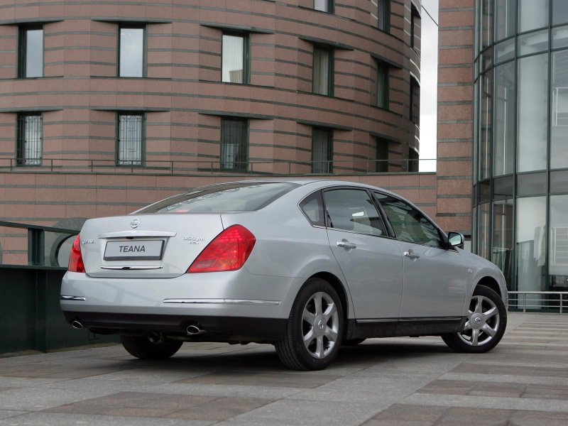Nissan Teana j31 stance