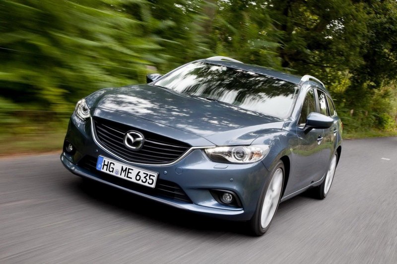 Mazda 5 седан