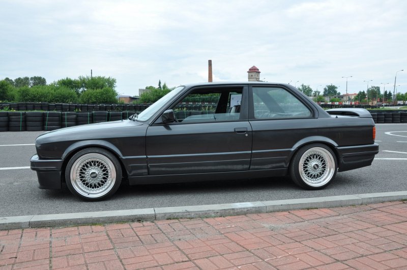 BMW e30 купе