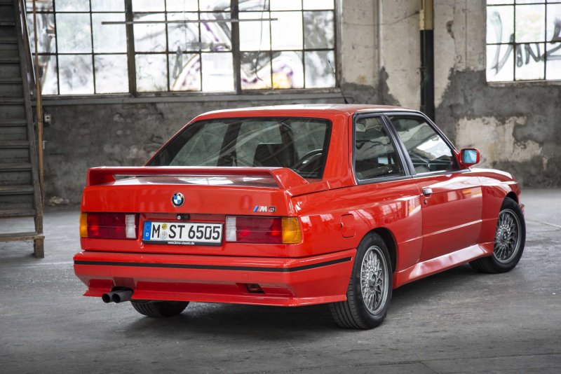 BMW 3 e30