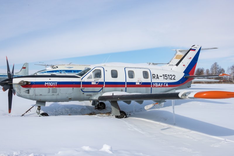 Самолета м 101 Сокол