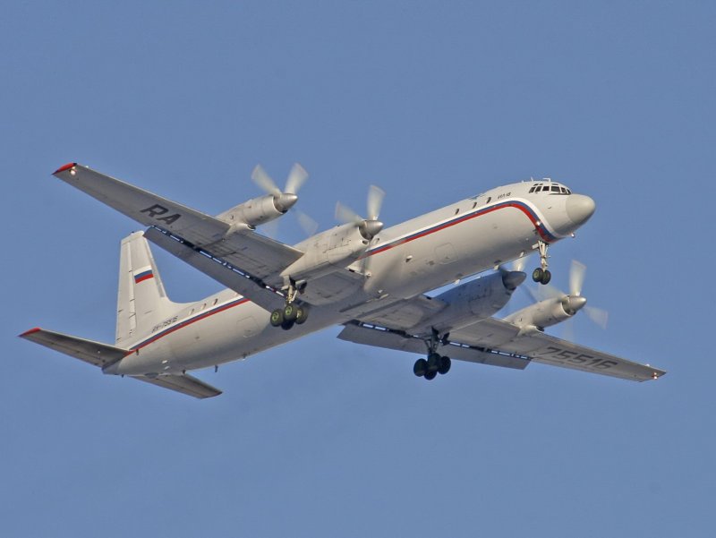 Турбовинтовой самолет 72