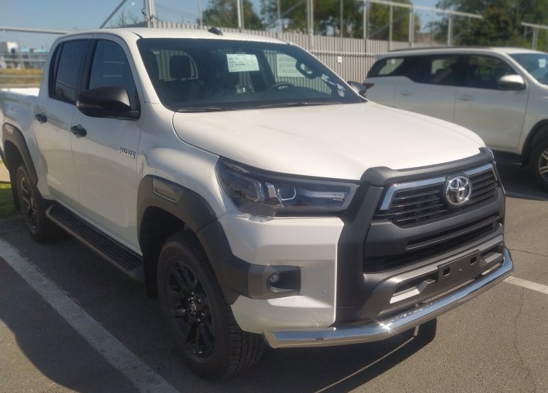 Toyota Hilux 2020 Black Onyx
