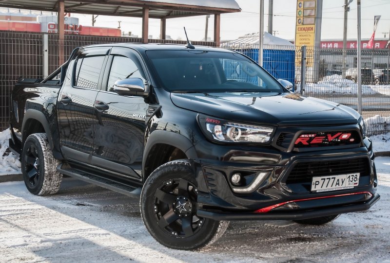 Hilux 2020 Black Onyx