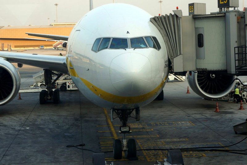 Боинг 777 нос