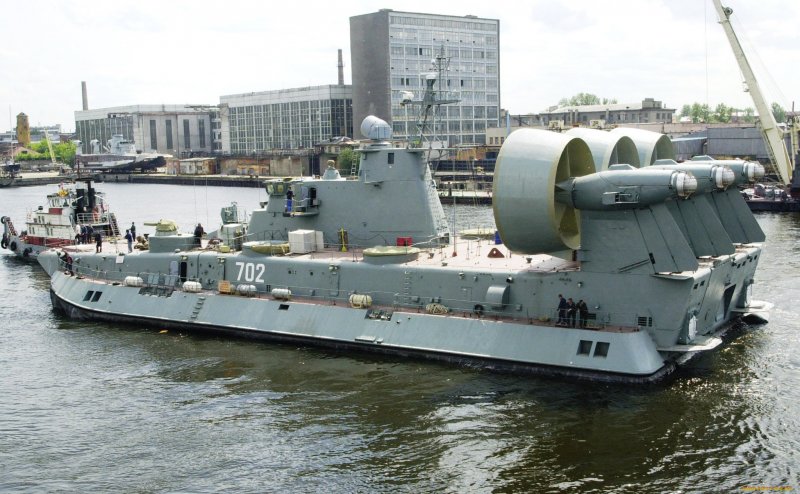 Американские десантные катера LCAC