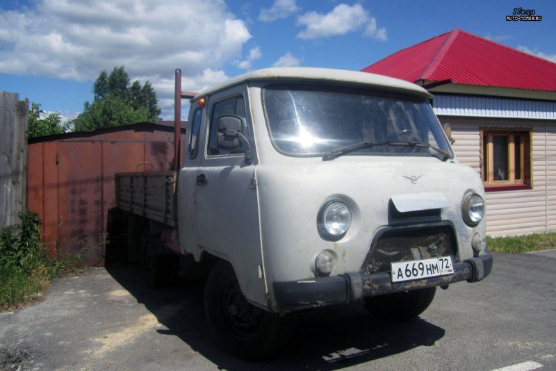 УАЗ 33095