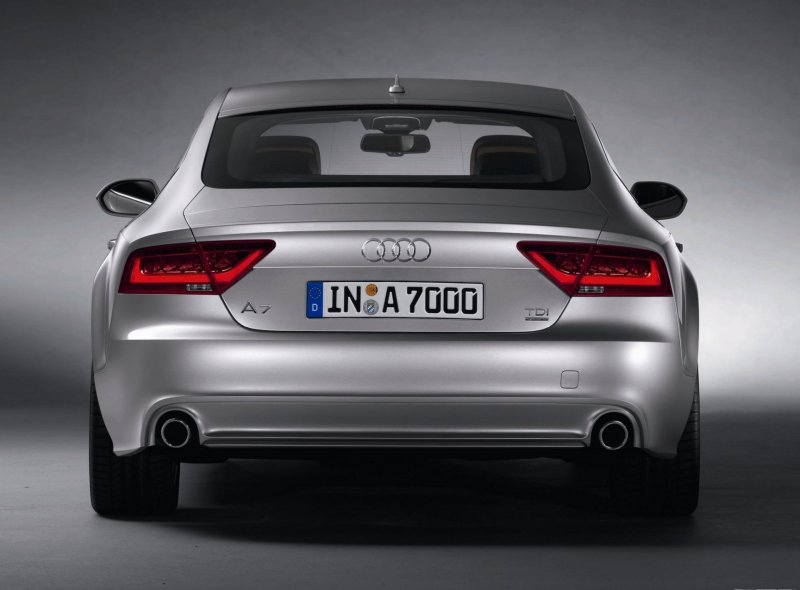 Audi a7 сзади