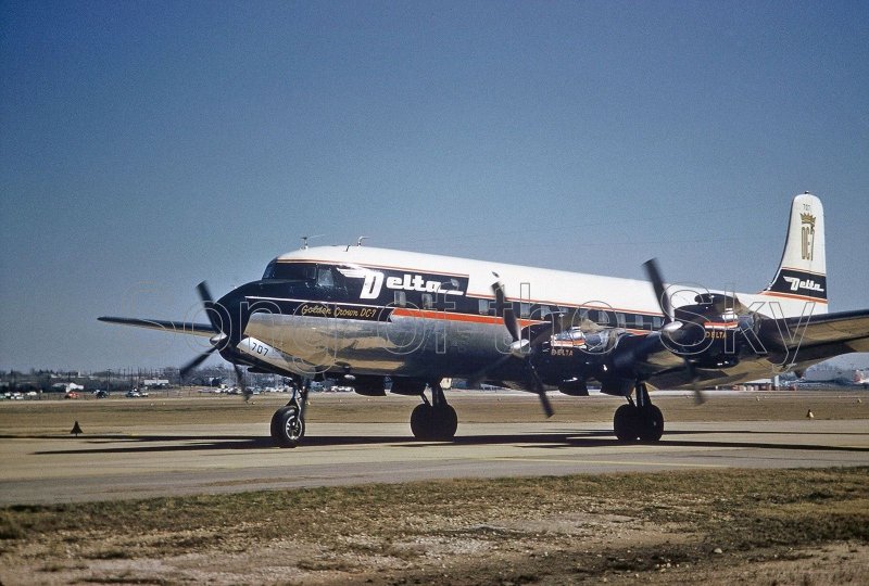 MCDONNELL Douglas DC-7