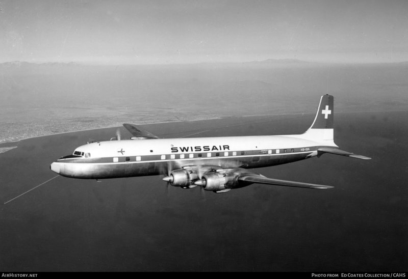 DC-5 самолет