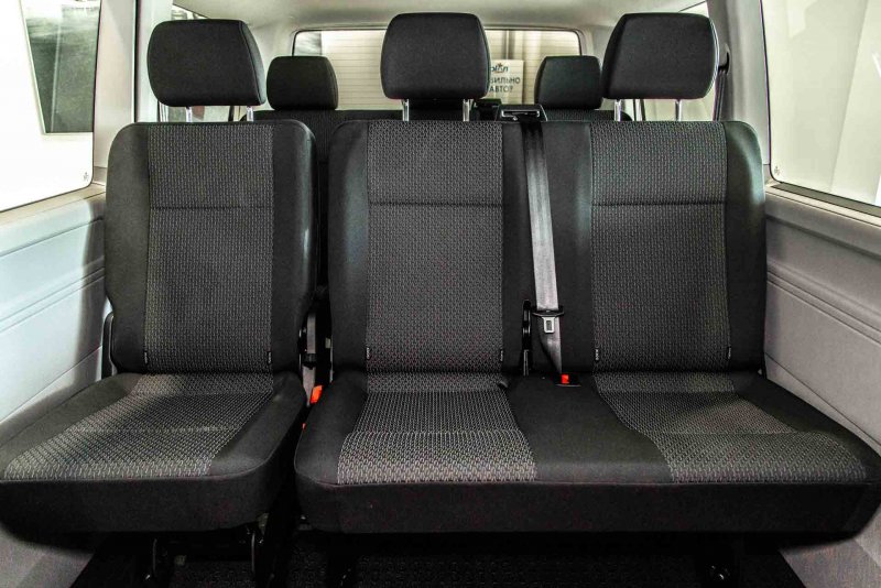Volkswagen Caravelle 2017 салон