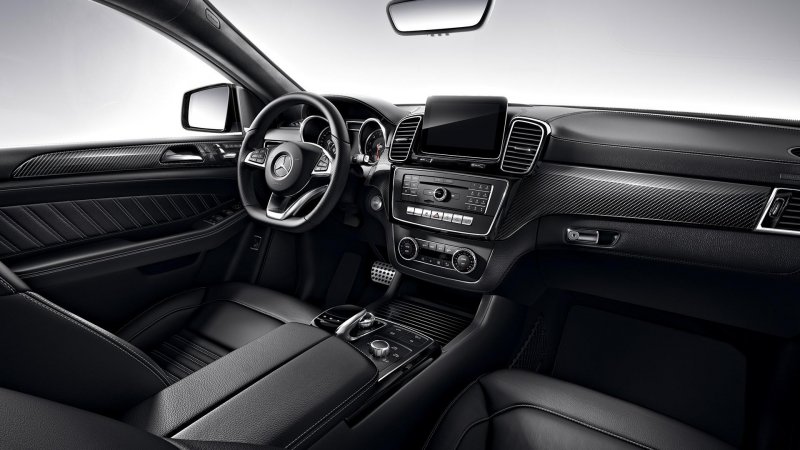 GLE 43 AMG Coupe салон