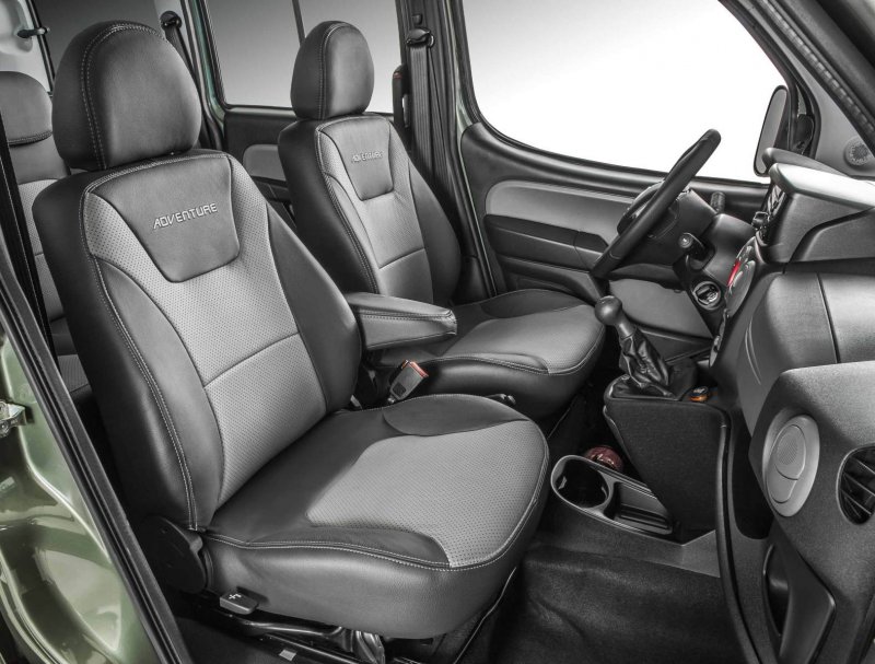 Fiat Doblò Interior