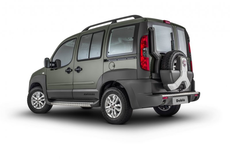 Fiat Doblo Cargo салон
