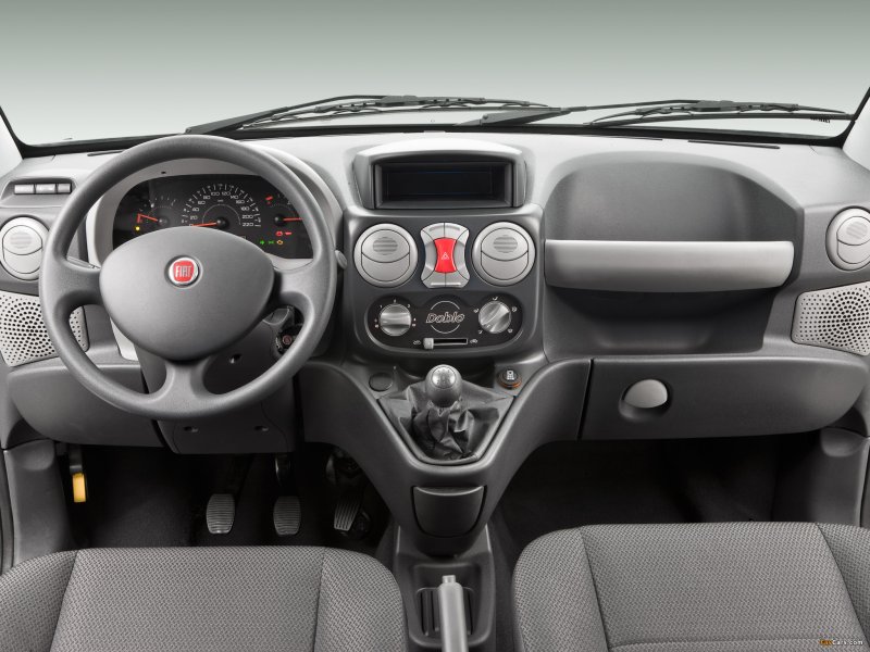 Fiat Doblo 2008 салон