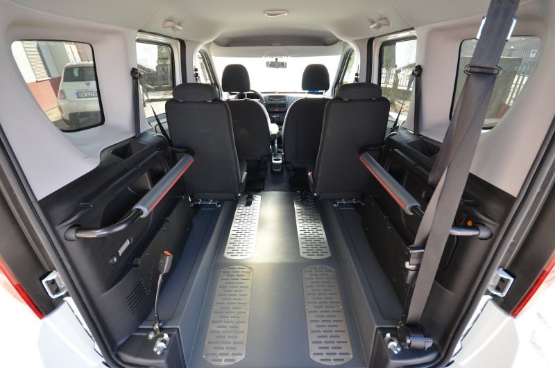 Fiat Doblo Panorama интерьер