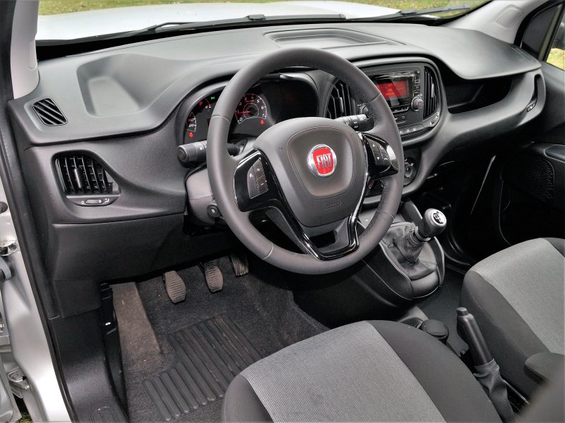 Fiat Doblo Panorama 2019 салон