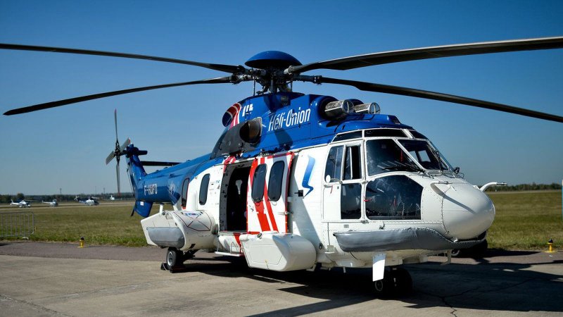 Супер Пума вертолет as 332