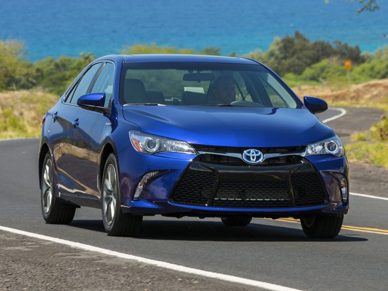 Toyota Камри 2015