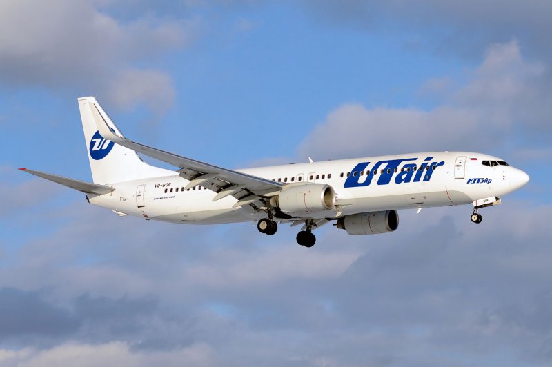 Боинг 737-800 ЮТЭЙР