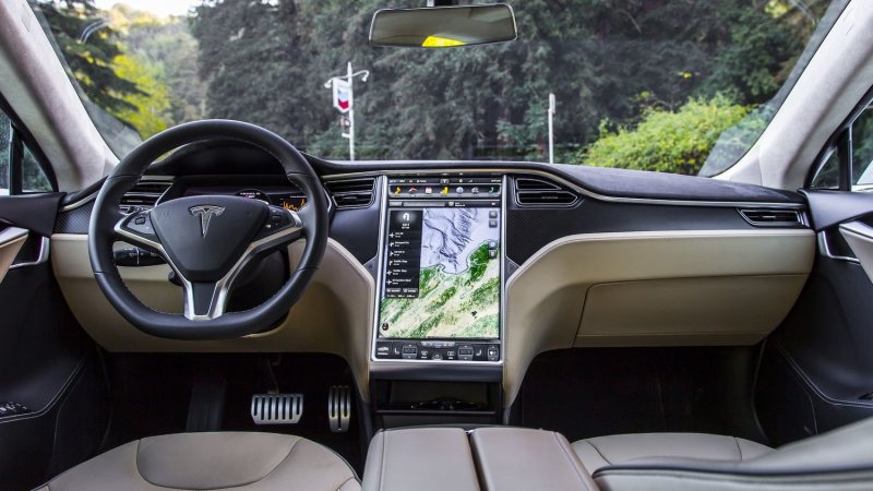 Tesla model s 2013 салон
