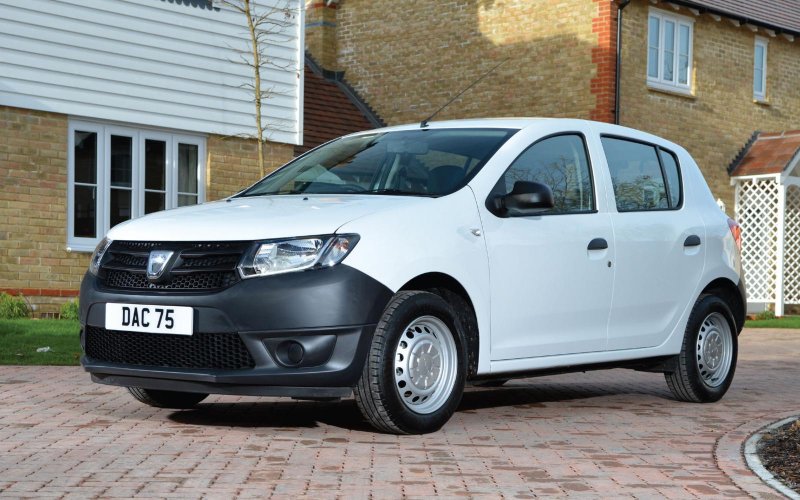 Dacia Sandero access
