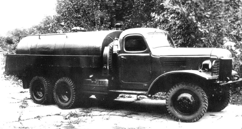ЗИС-151 топливозаправщик