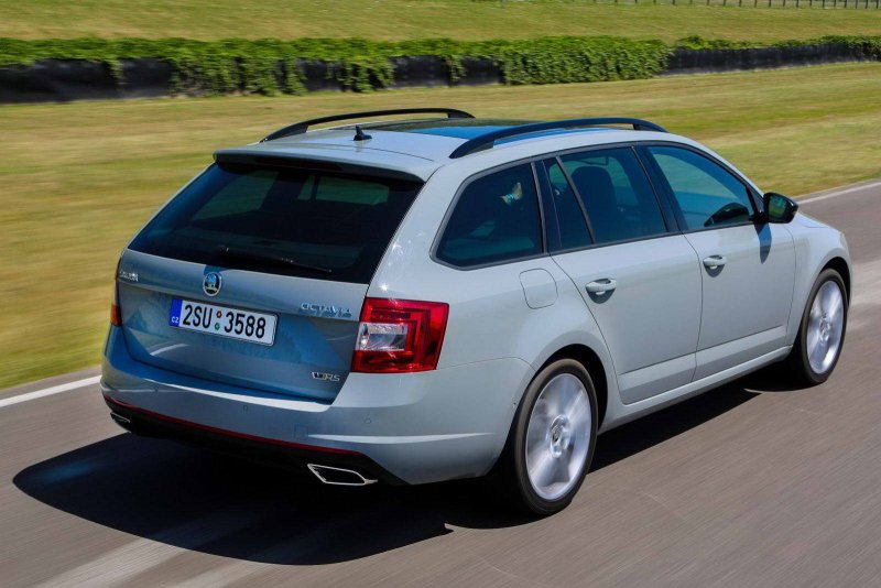 Skoda Octavia Combi 2014