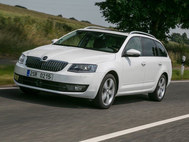 Skoda Octavia a8 черная