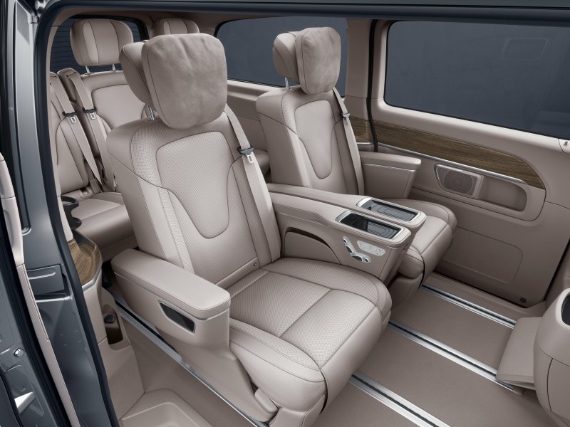 Салон Mercedes Benz v-class 2013
