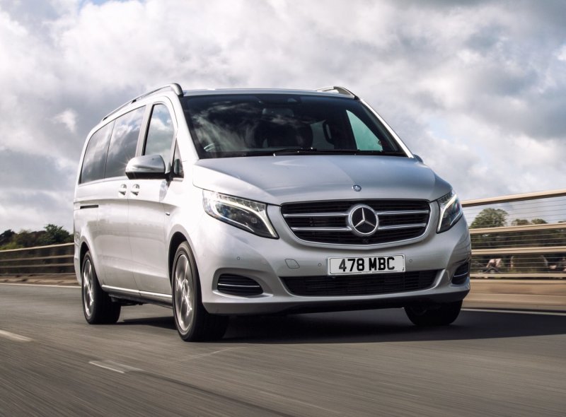 Mercedes Benz минивэн 2020