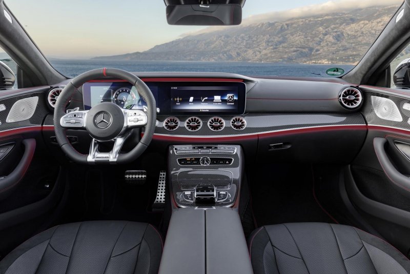 Mercedes Benz e53 AMG Coupe салон