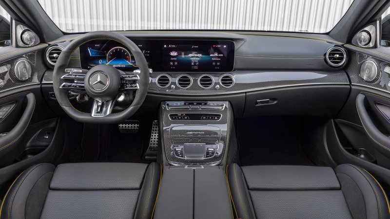 Mercedes e63s AMG 2021