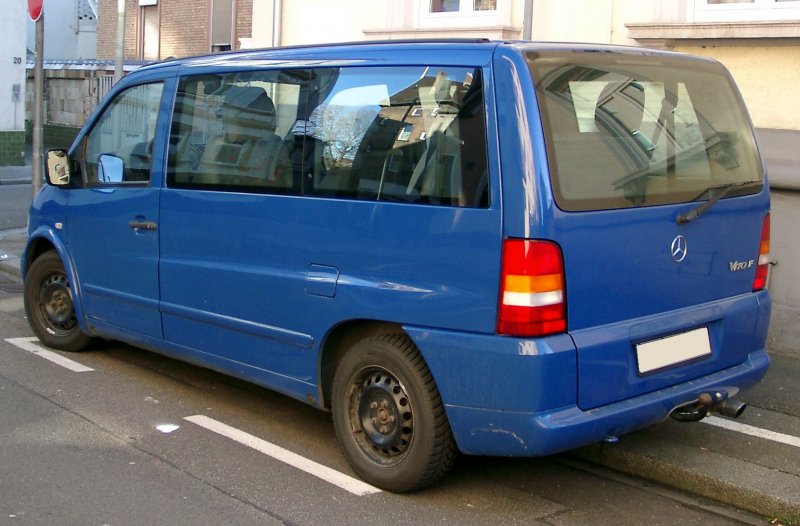 Mercedes-Benz Vito минивэн 114