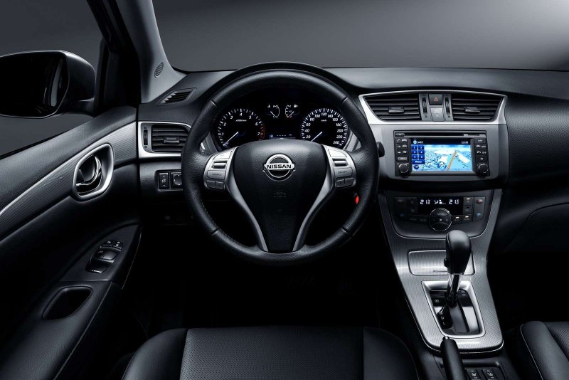 Nissan Sentra 2014 салон