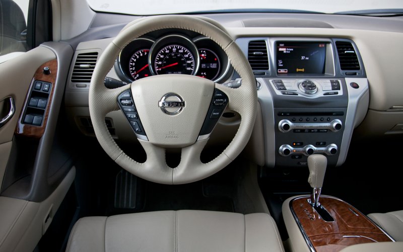 Nissan Murano 2012 салон
