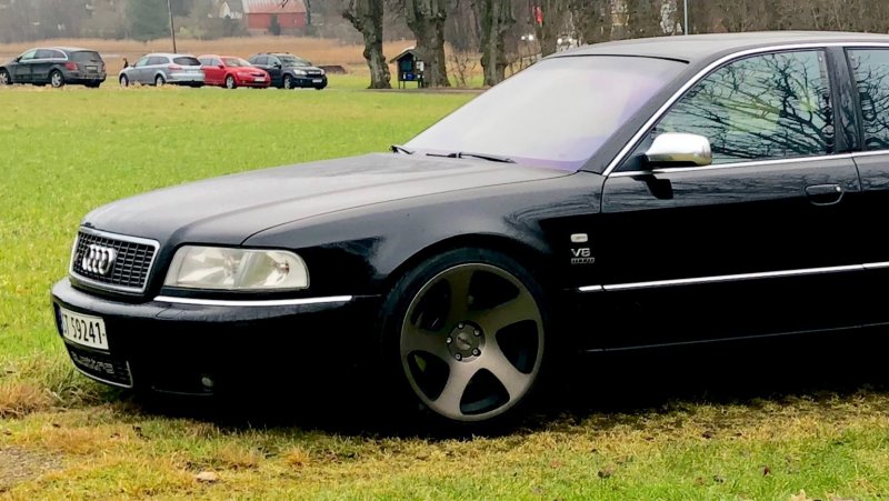 Audi a8 d2