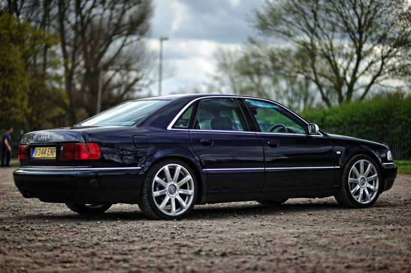 Audi a8 s8 d2
